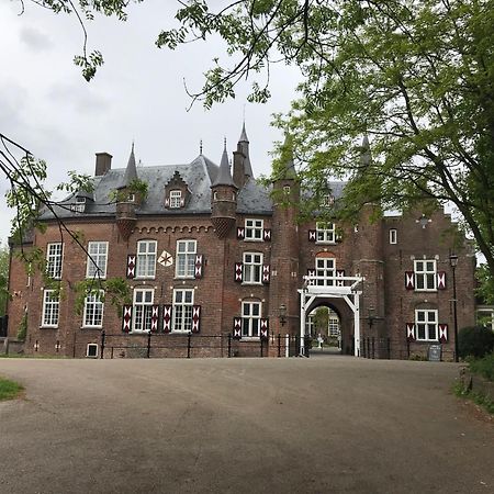 B&B 'Het Gripshuis' Vught Exterior photo